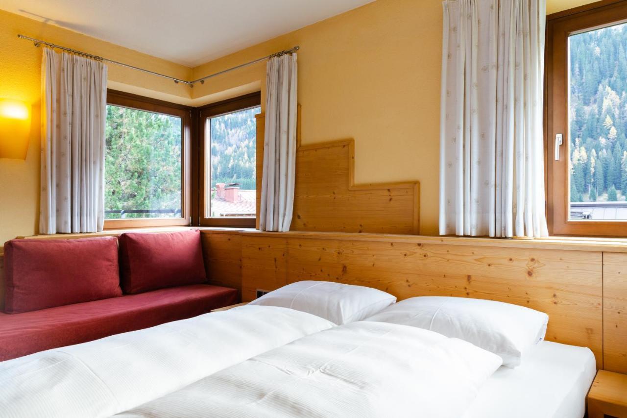 Haus Am Fang Bed and Breakfast Sankt Anton am Arlberg Exterior foto